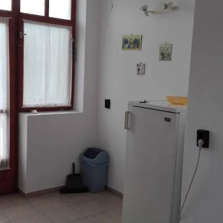 6 Apartamento *